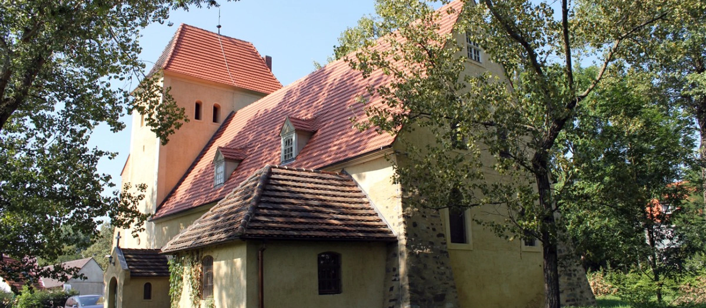 St. Wenzel-Kirche Radewell