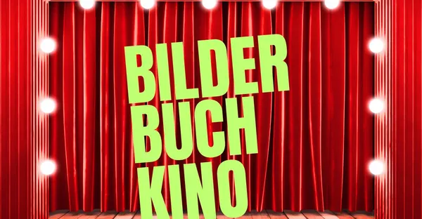 Kinosaal mit roten Vorhang