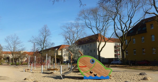 Spielplatz "Spielen am Wasser" Lutherstraße