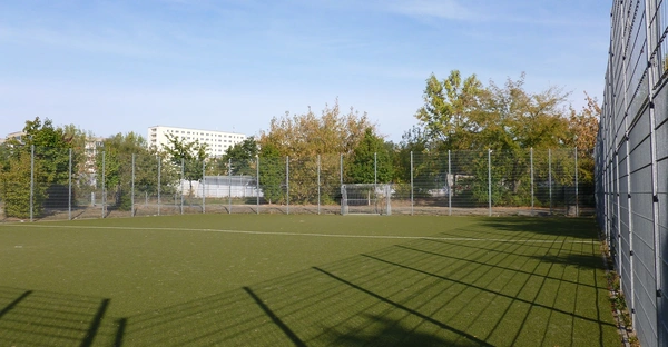 Bolzplatz Roßlauer Straße