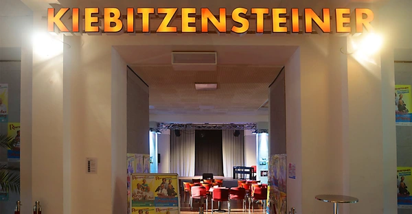 Spielstätte der Kiebitzensteiner