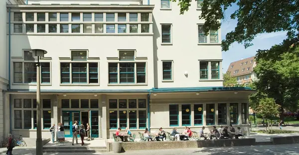 Burse zur Tulpe (Foto: Norbert Kaltwaßer)